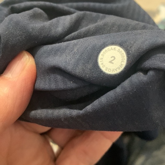 Lululemon Women Dance Studio Crop 25” Blue - Picture 4 of 10